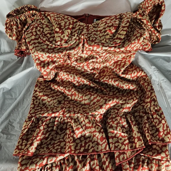 majorelle orange sequin dress You girls voted for orange so we delivered Welcoming the stunning @majorelle_collection Cal Embellished mini dress in sherbet orange We grabbed this stunning piece in size small, direct message to
